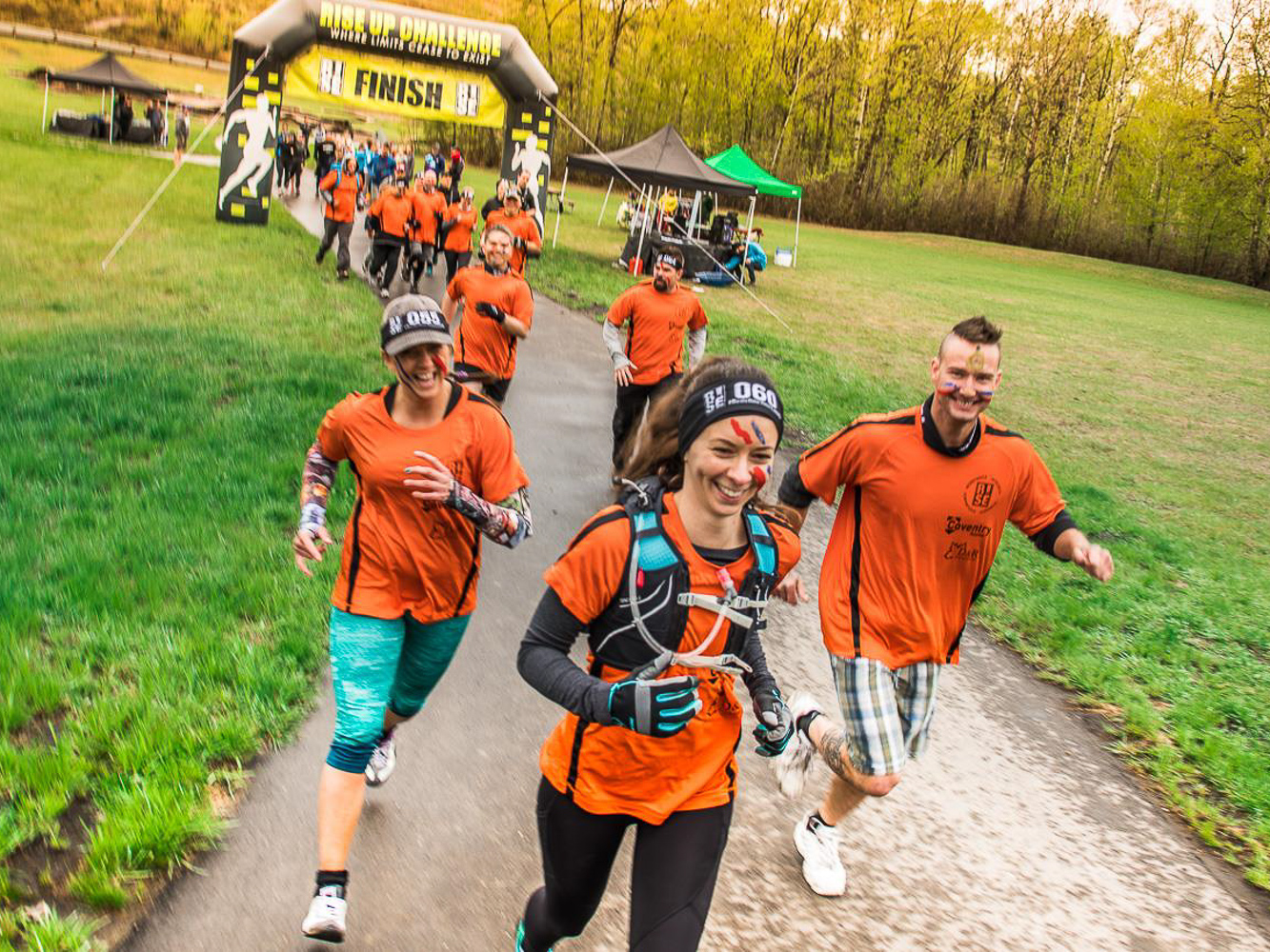 Rise Up Challenge Start-Zielbogen - Promo Bears USA