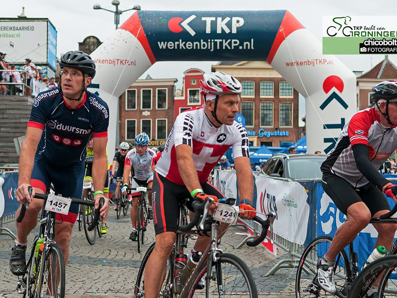 Startbogen bei Fahrradrennen - Promo Bears USA
