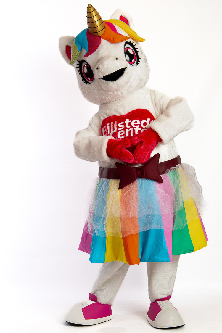 ACC231491_ECE_Einhorn_Outfit1_Pose - Promo Bears USA