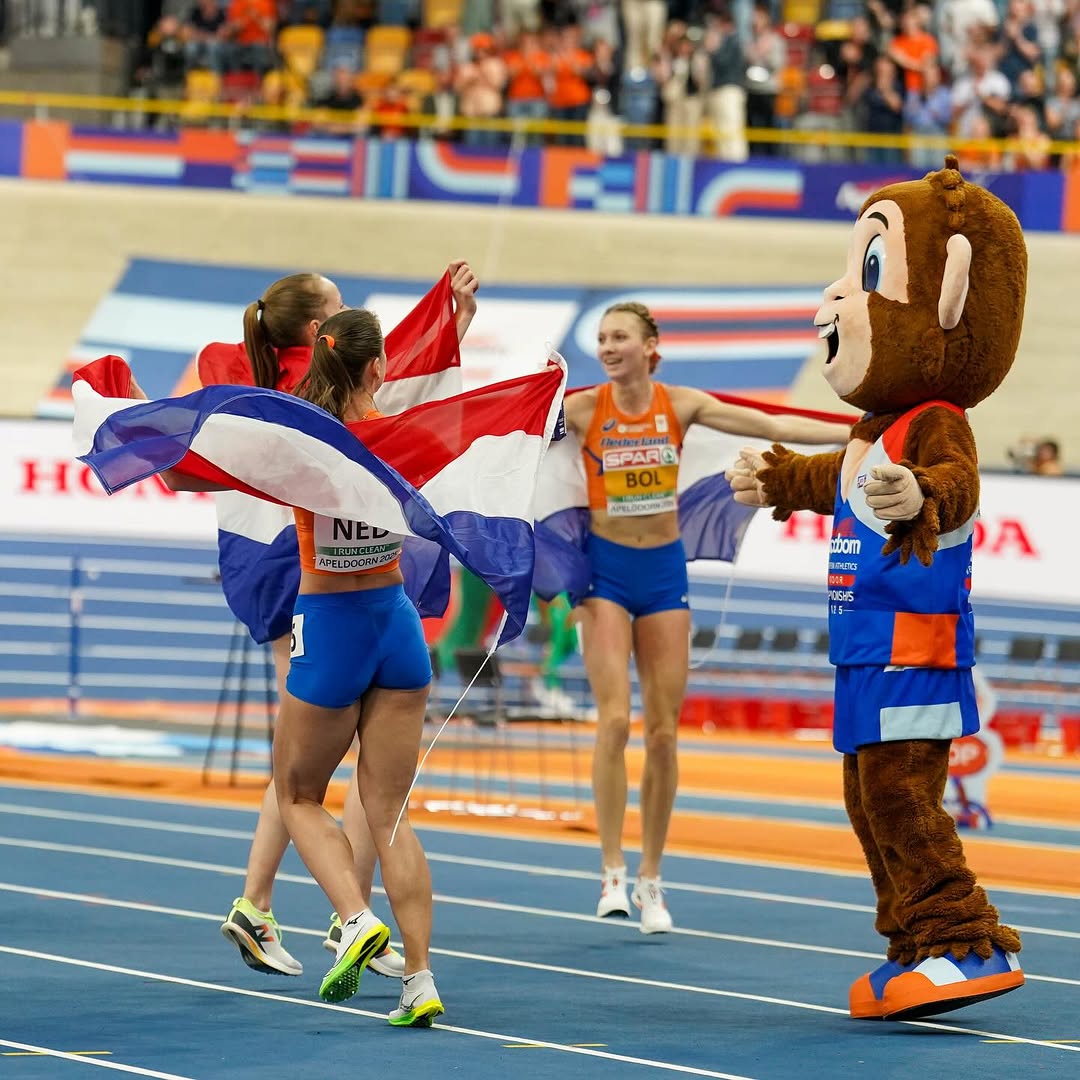 Affenmaskottchen Champ der Europameisterschaften der Leichtathletik